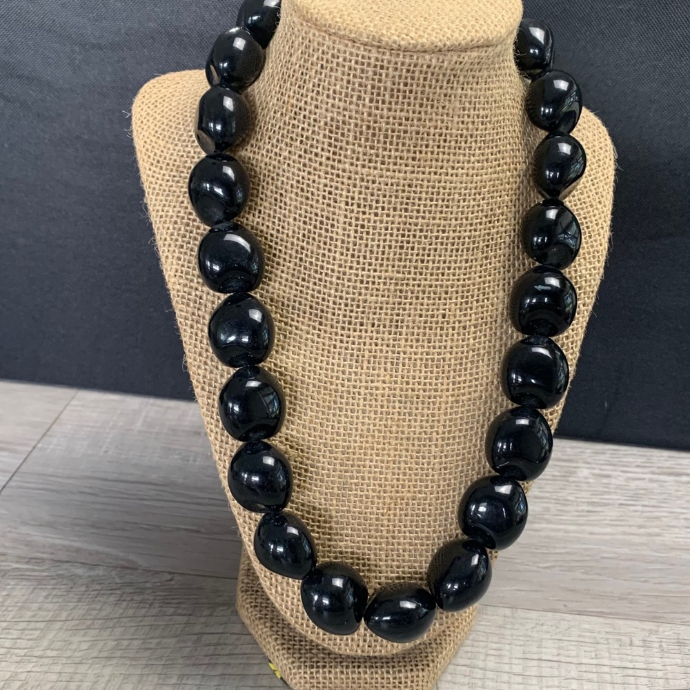 Chunky Black Glossy Bead Necklace 18 Inch Silver Tone Adjustable Clasp